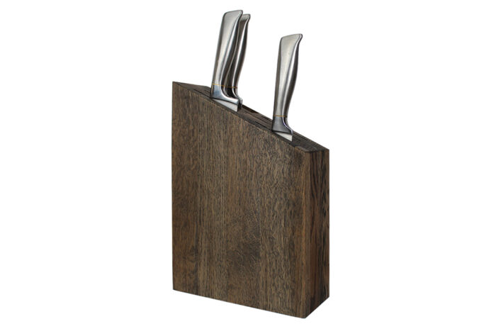 Oak knife block for organized knife storage